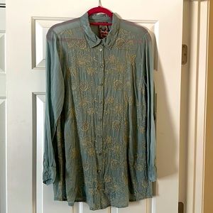 Womens Johnny Was 100% Rayon Blouse. Soft Sage green with sage embroidery.